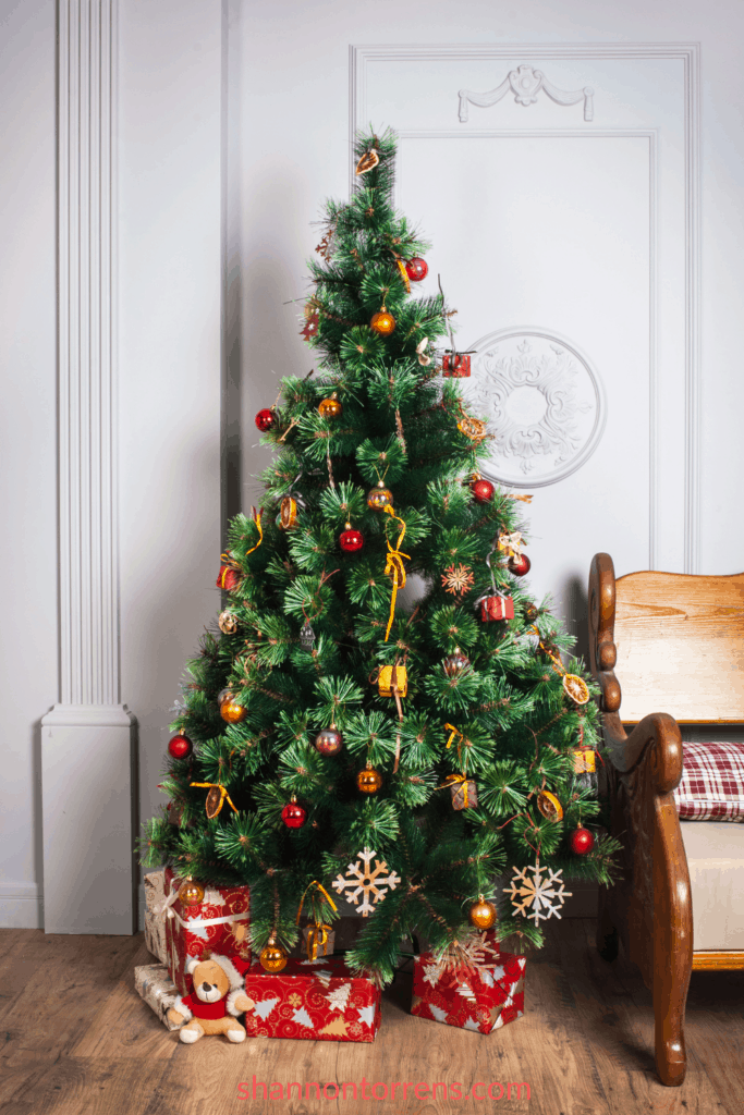 minimalist christmas tree paris