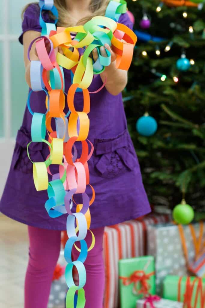 Old-Fashioned Paper Chains