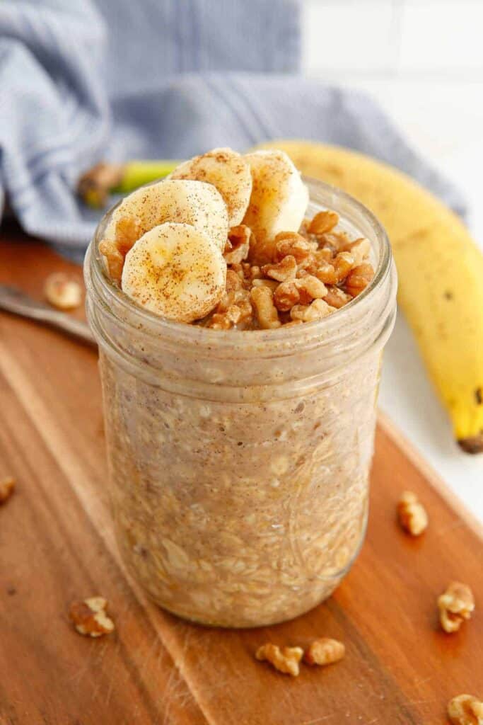 Banana-Bread-Overnight-Oats-Recipe-1